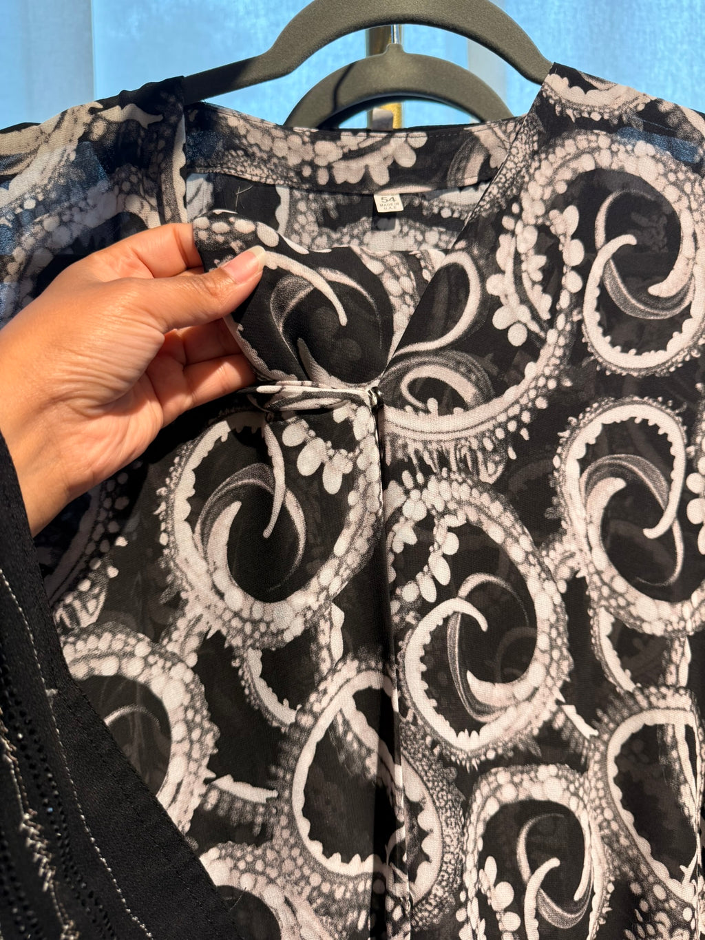 Black & Silver Pattern Abaya | Size 54 | W/ Scarf