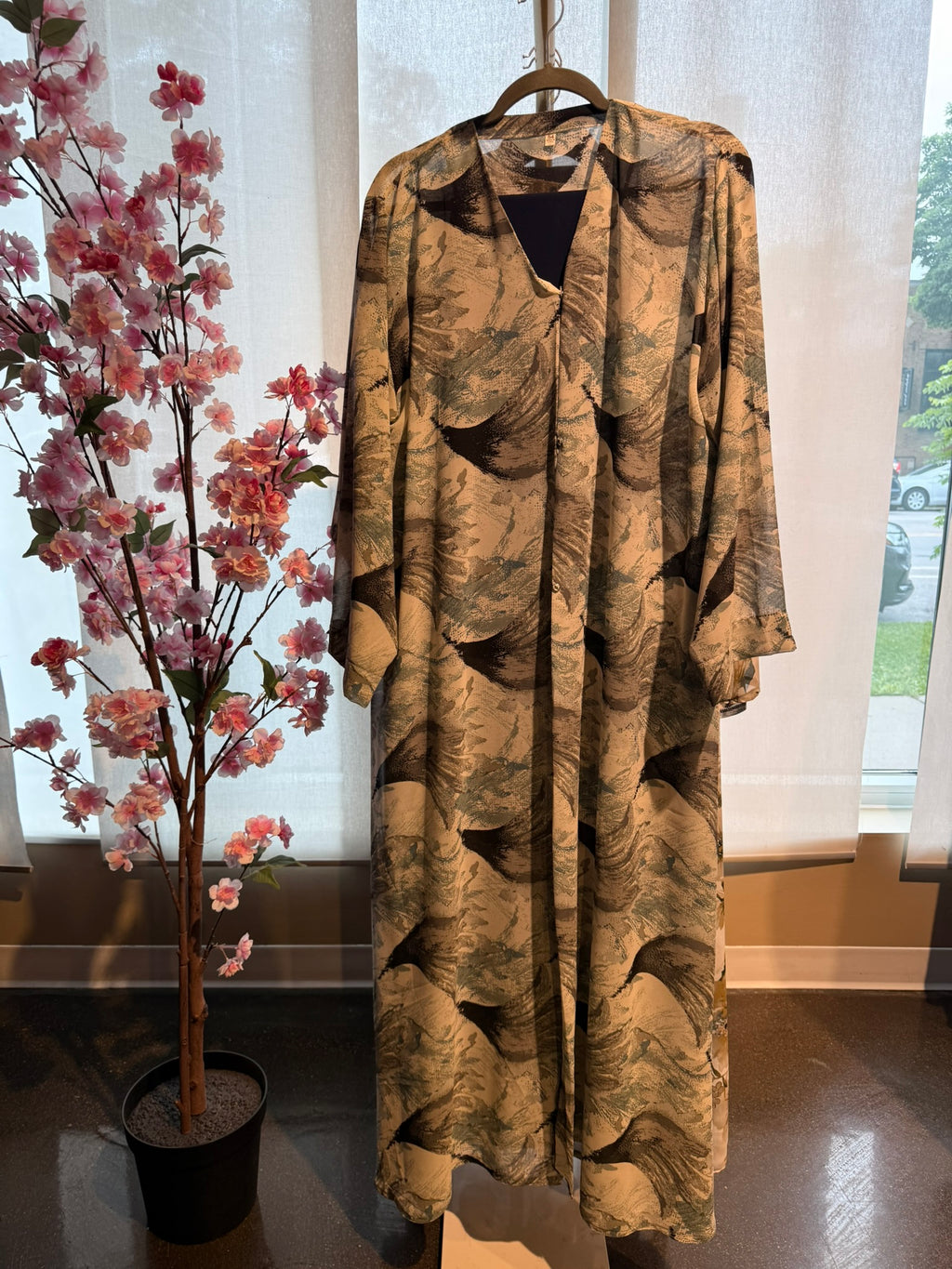 Elegant Floral Abaya | Size 54 | W/Scarf