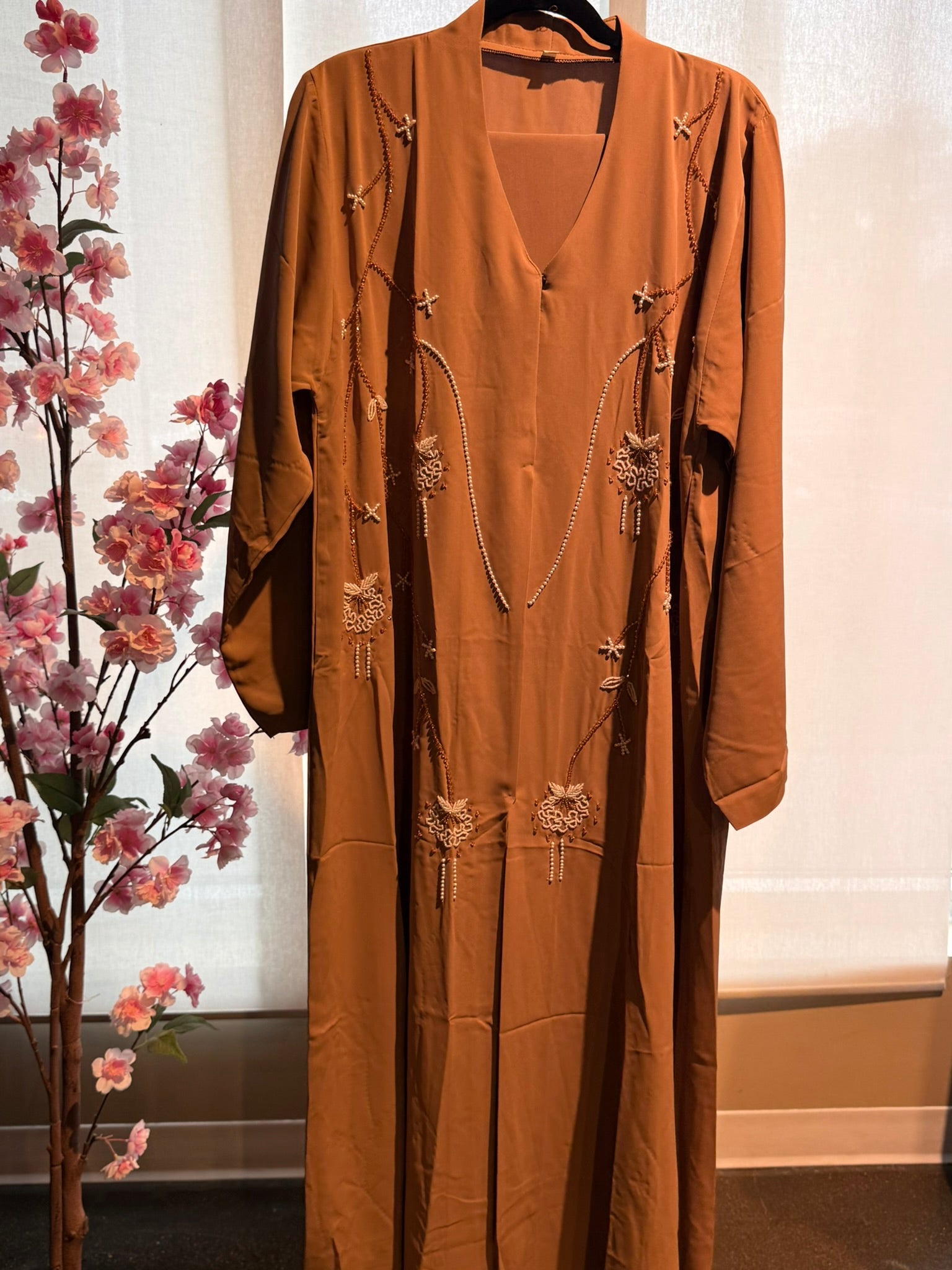 Caramel Bloom Abaya | Size 52 | W/ Scarf